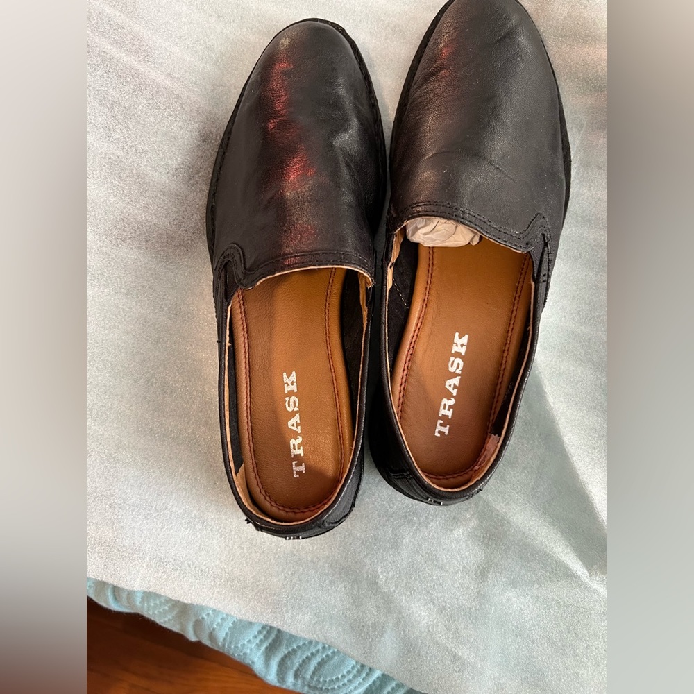 Track size 7 brand new without tags